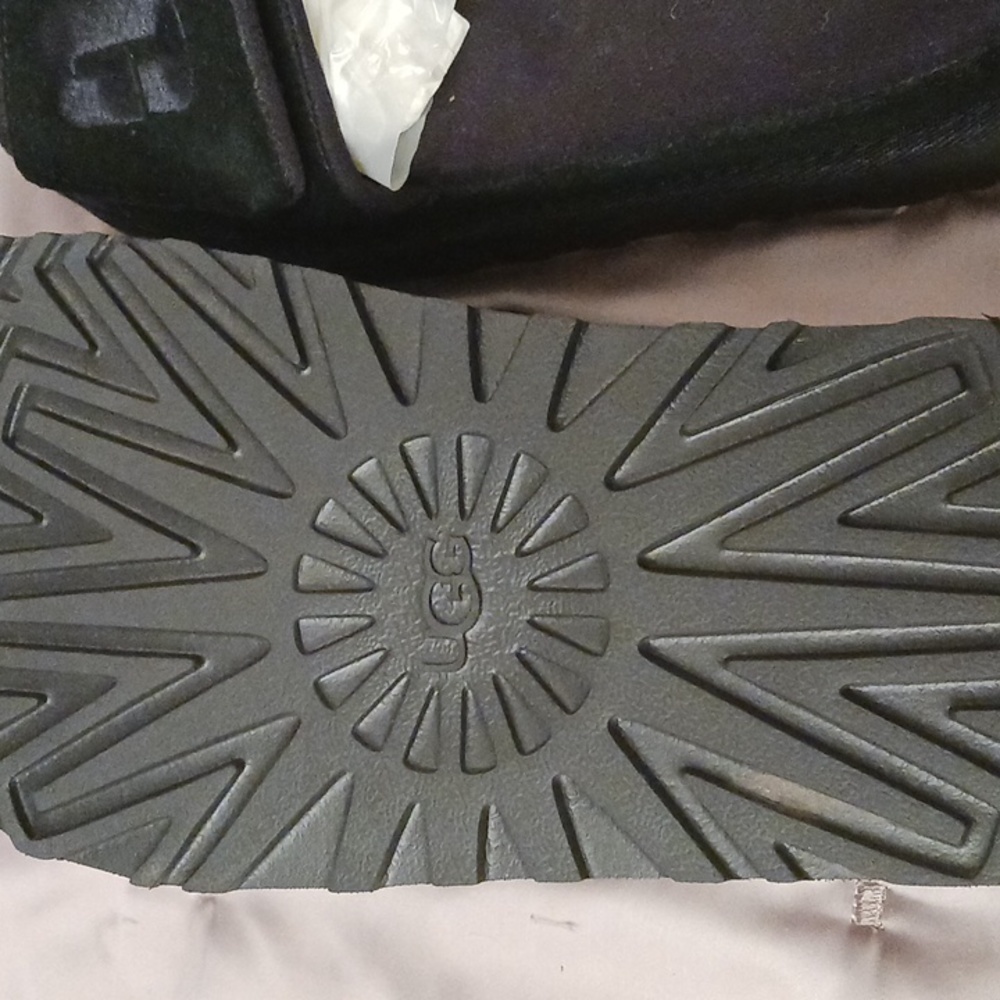 Ugg Slides - image 3